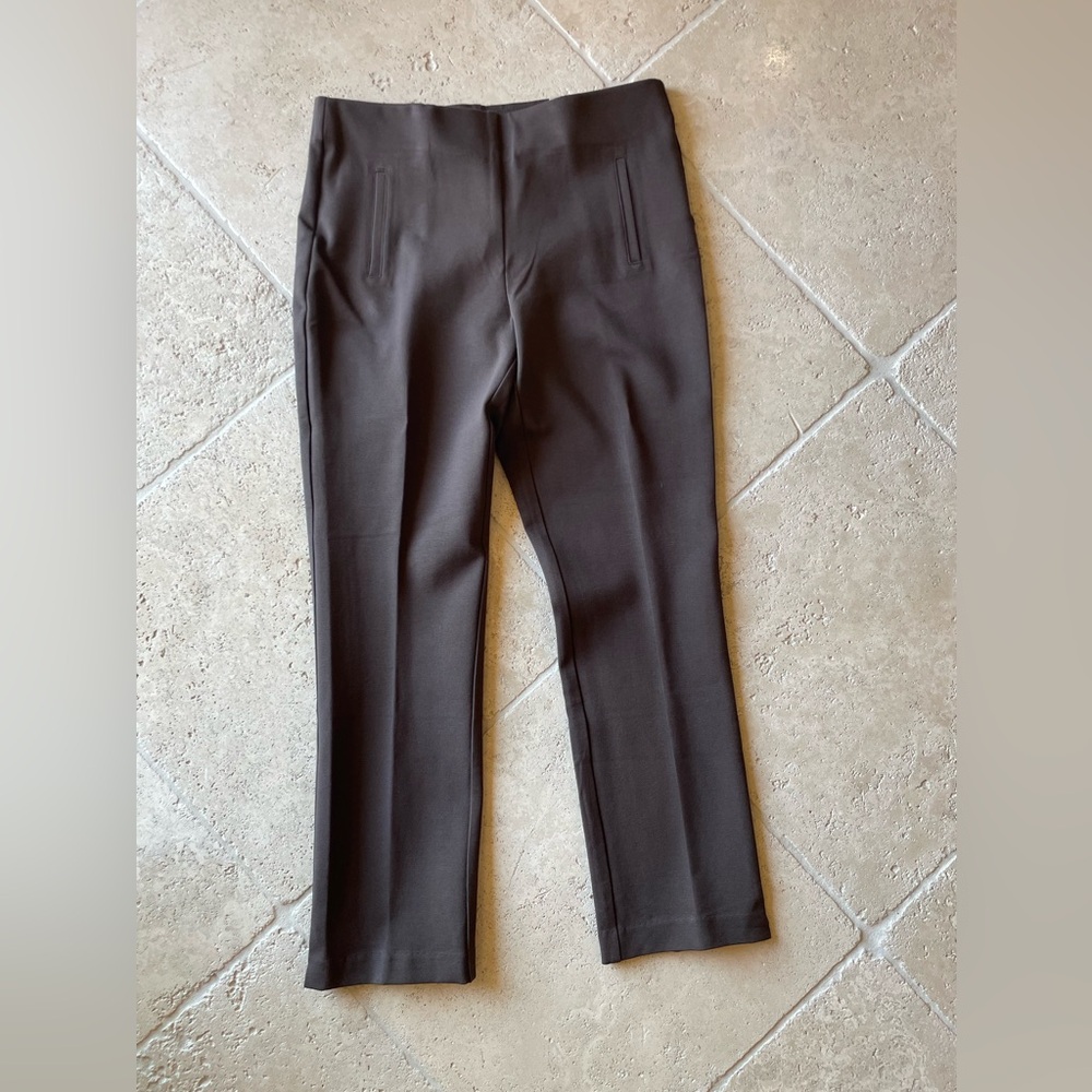 Chico’s So Slimming Juliet Slim Leg size 1.5/10